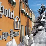 Lay-haus 3*